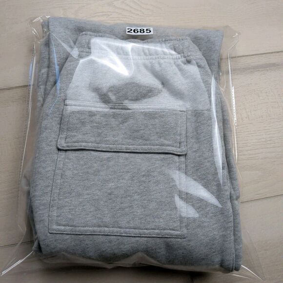 Aritzia Joggers Womens Medium Sweatfleece Cozy Fleece Mega Fit Gray Cargo - Picture 12 of 12